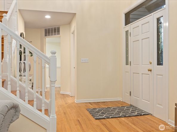 21407 NE 146th Place, Woodinville WA 98077