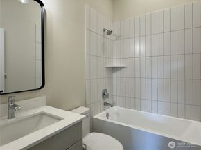 6945 42nd Avenue S, Seattle WA 98118