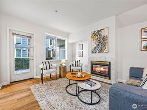 4722 12th Avenue NE 203, Seattle WA 98105