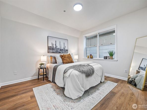 4722 12th Avenue NE 203, Seattle WA 98105