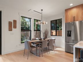 8013 131st Place NE, Kirkland WA 98033