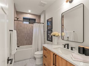 8013 131st Place NE, Kirkland WA 98033