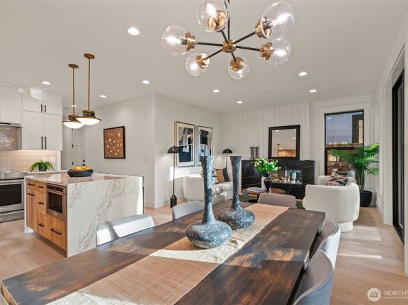 8013 131st Place NE, Kirkland WA 98033