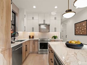 8013 131st Place NE, Kirkland WA 98033