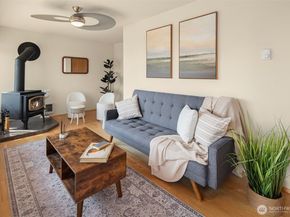 27523 SW Sandy Shores Drive, Vashon WA 98070