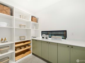 6816 128th Avenue NE, Kirkland WA 98033