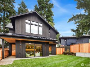 6816 128th Avenue NE, Kirkland WA 98033
