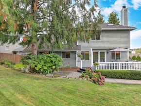 15812 140th Court SE, Renton WA 98058