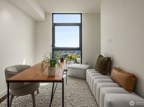 838 Avenue Square NE 1901, Bellevue WA 98004