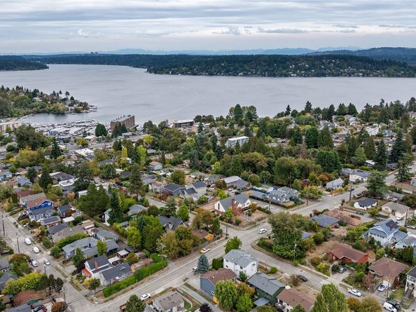 5421 S Roxbury Street, Seattle WA 98118