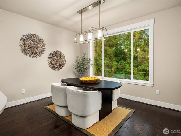 844 224th Avenue NE, Sammamish WA 98074