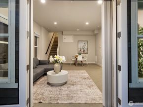 844 224th Avenue NE, Sammamish WA 98074