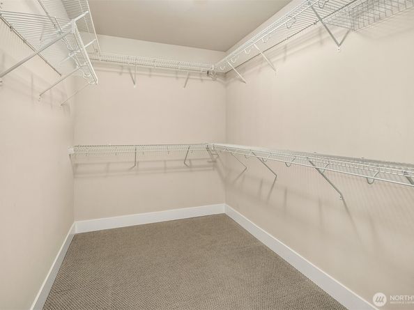 844 224th Avenue NE, Sammamish WA 98074