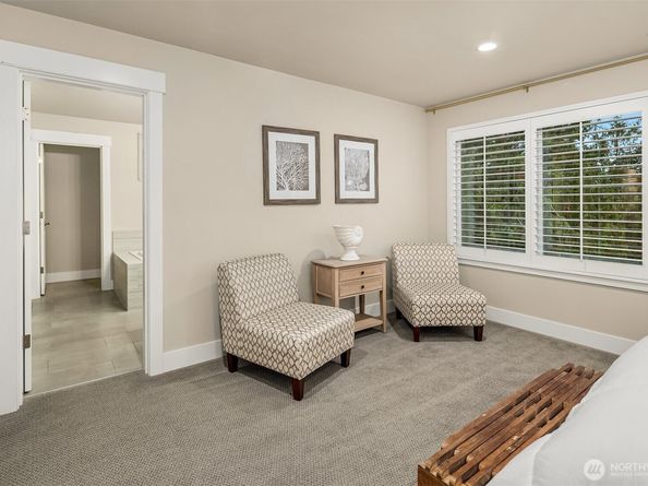 844 224th Avenue NE, Sammamish WA 98074