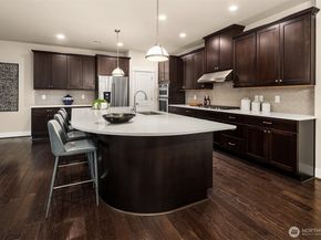 844 224th Avenue NE, Sammamish WA 98074