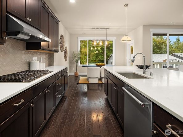 844 224th Avenue NE, Sammamish WA 98074