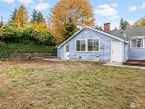 551 Bronson Way NE, Renton WA 98056