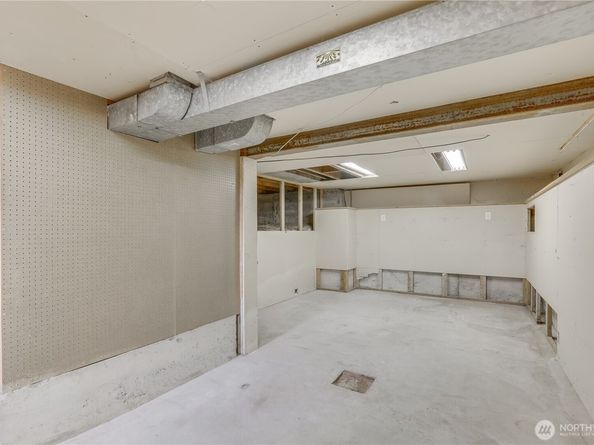 551 Bronson Way NE, Renton WA 98056