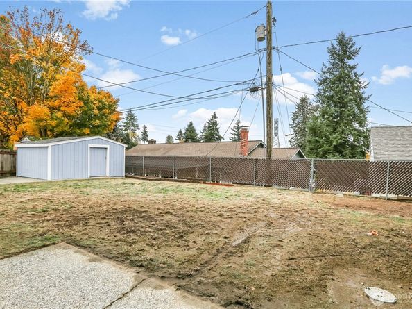 551 Bronson Way NE, Renton WA 98056