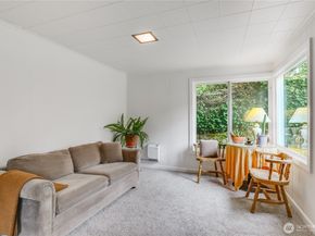 551 Bronson Way NE, Renton WA 98056