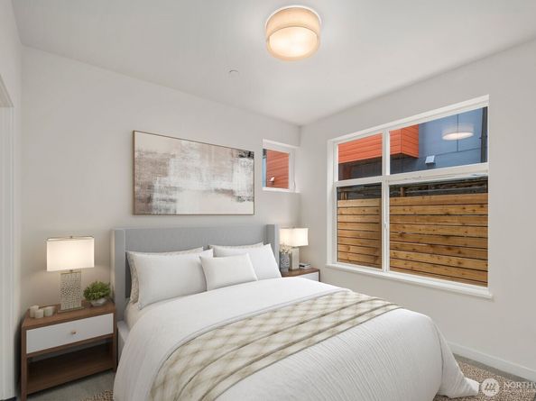 546 S Cloverdale Street C, Seattle WA 98108