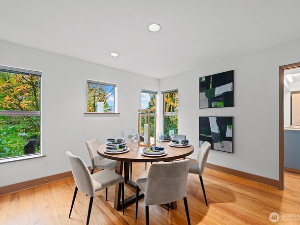 930 37th Avenue, Seattle WA 98122