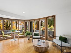 930 37th Avenue, Seattle WA 98122