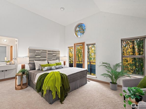 930 37th Avenue, Seattle WA 98122