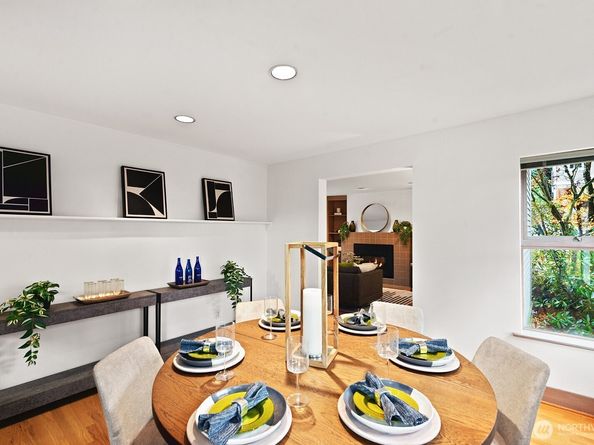 930 37th Avenue, Seattle WA 98122