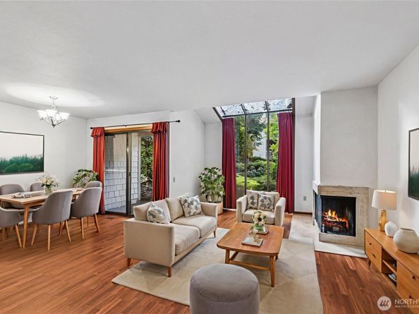 13730 15th Avenue NE E102, Seattle WA 98125