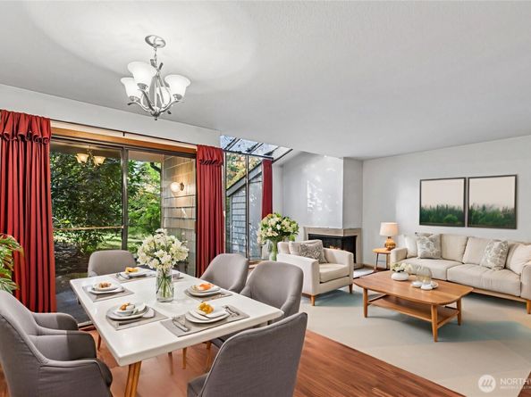 13730 15th Avenue NE E102, Seattle WA 98125