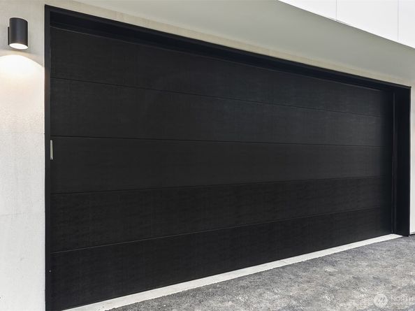 419 99th Avenue NE, Bellevue WA 98004