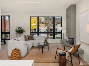 419 99th Avenue NE, Bellevue WA 98004