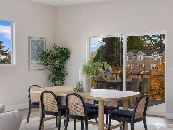 1701 41st Avenue SW, Seattle WA 98116