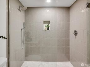 1622 175th Street SW, Lynnwood WA 98037
