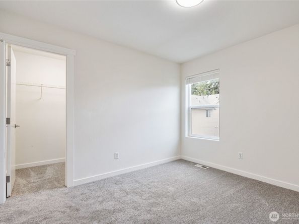 2511 NE 1st Street, Renton WA 98056