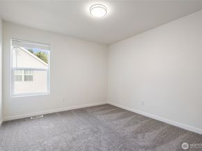 2511 NE 1st Street, Renton WA 98056