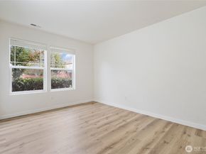 2511 NE 1st Street, Renton WA 98056