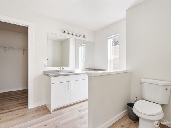 2511 NE 1st Street, Renton WA 98056