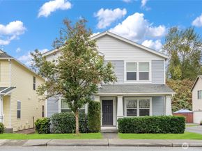 2511 NE 1st Street, Renton WA 98056