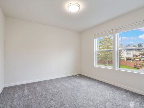 2511 NE 1st Street, Renton WA 98056