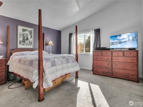 22030 120th Avenue SE, Kent WA 98031
