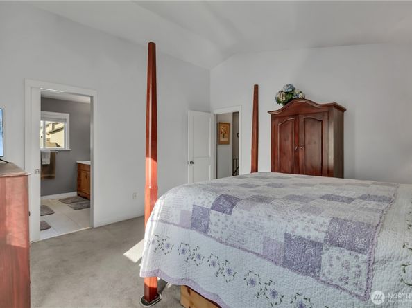 22030 120th Avenue SE, Kent WA 98031