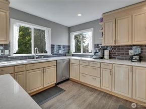 22030 120th Avenue SE, Kent WA 98031
