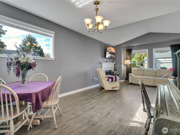22030 120th Avenue SE, Kent WA 98031