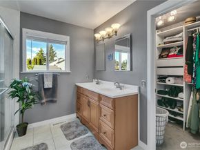 22030 120th Avenue SE, Kent WA 98031