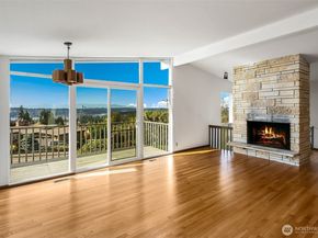4360 Somerset Boulevard SE, Bellevue WA 98006