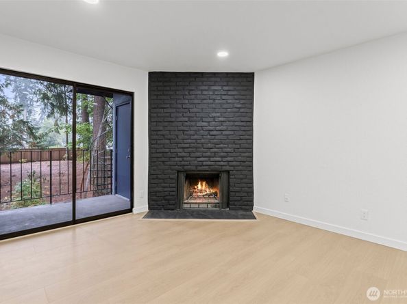 14020 Juanita Drive NE B3, Kirkland WA 98034