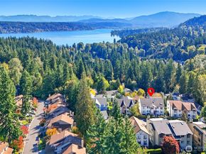3416 161st Court SE 35, Bellevue WA 98008