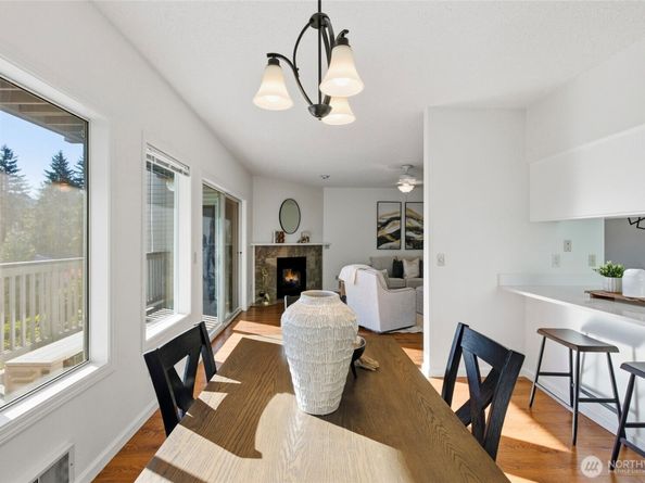 3416 161st Court SE 35, Bellevue WA 98008